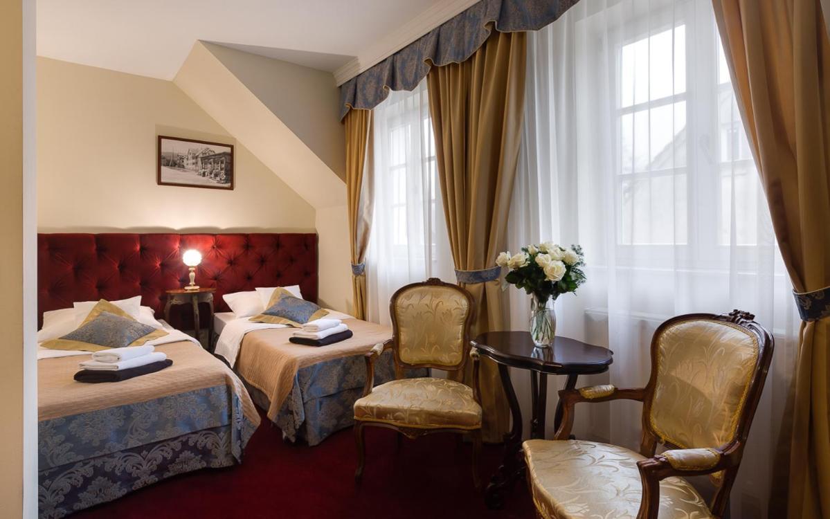 Hotel Stary Zdroj Świeradów-Zdrój Esterno foto