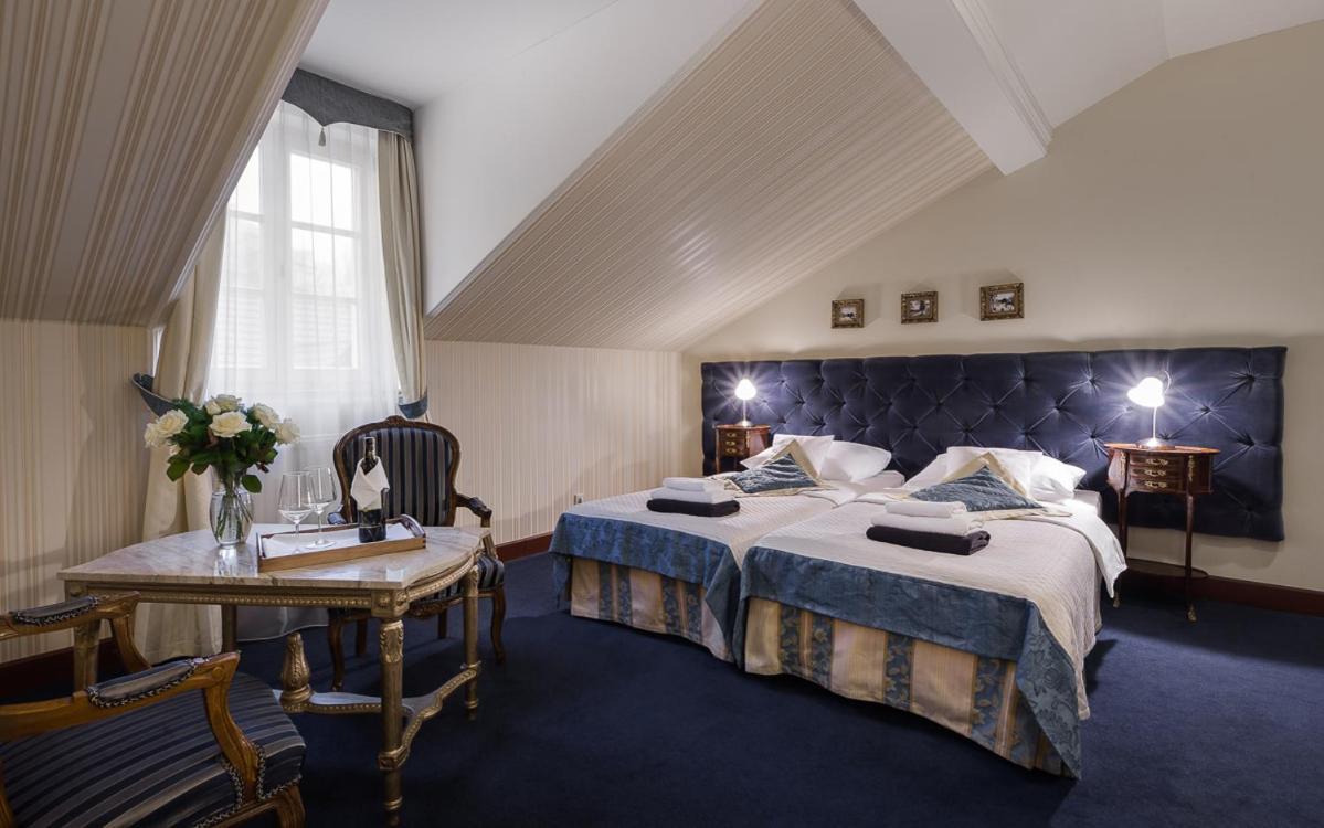 Hotel Stary Zdroj Świeradów-Zdrój Esterno foto